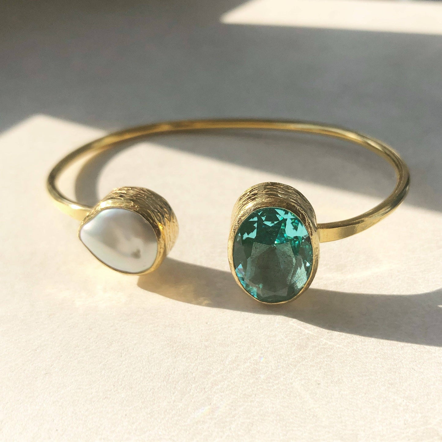 CORE | 2-STONE OPEN BANGLE