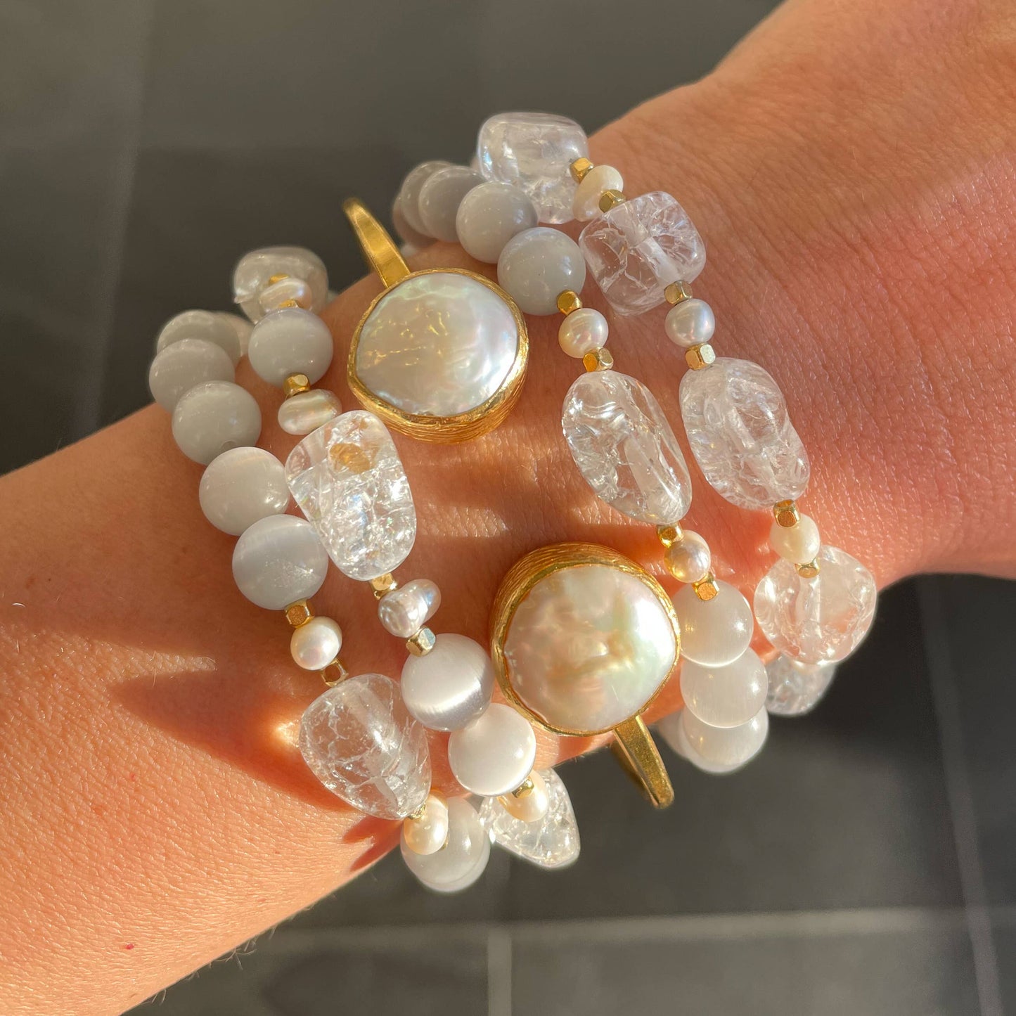 CORE | DOUBLE MOTHER OF PEARL OPEN BANGLE